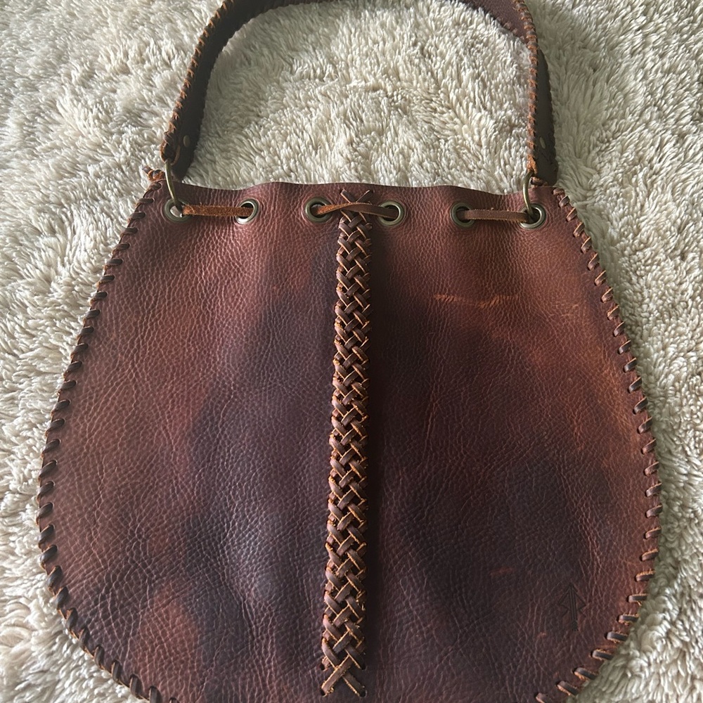Source Unknown Brown and White Cowhide Shoulder Bag - Picture 2 of 8